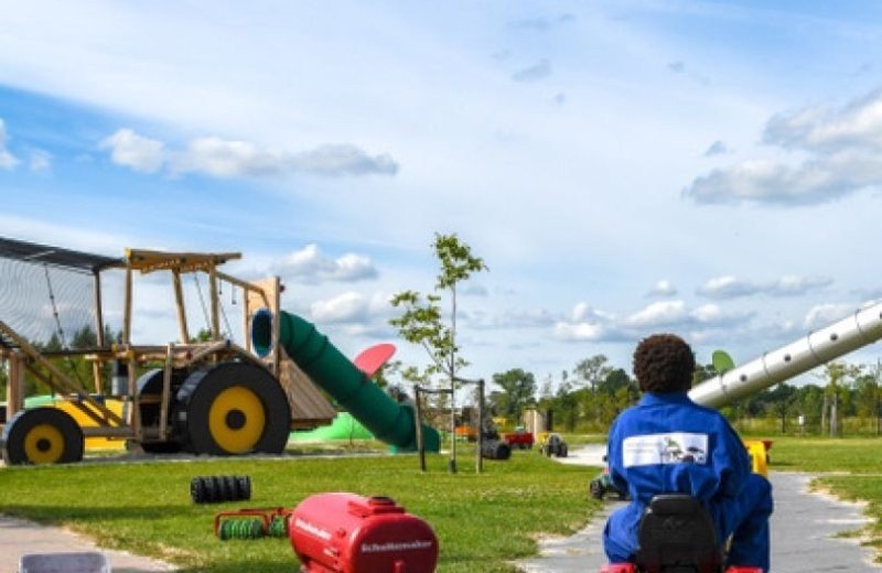 Speel en ijs boerderij de Drentse Koe